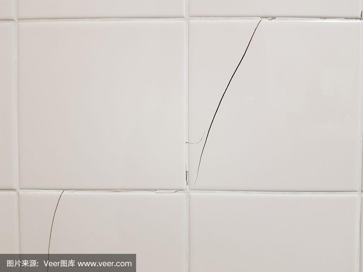 墙砖裂了什么原因导致的呢(墙砖裂了什么原因导致的呢怎么处理)
