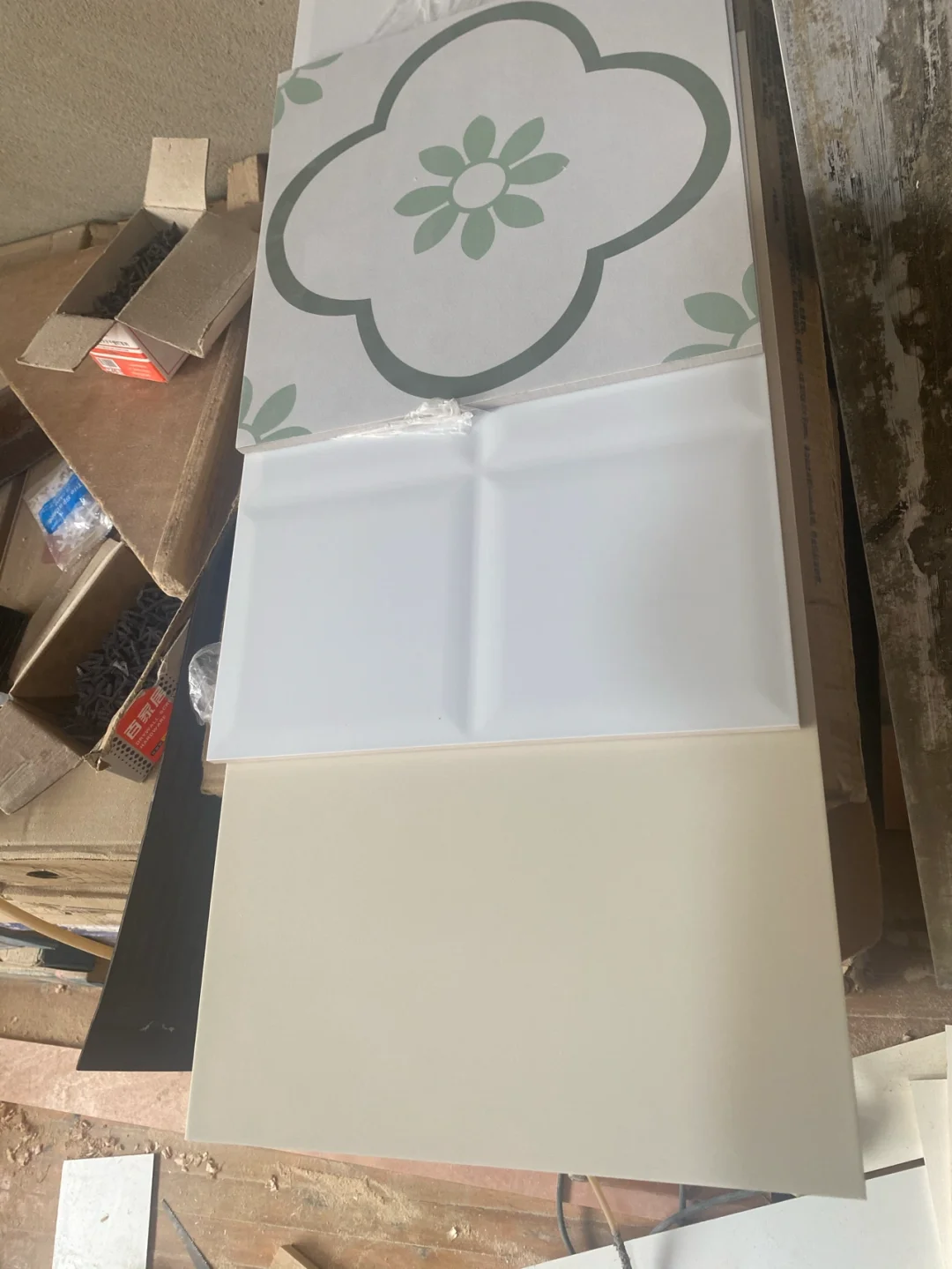 墙砖怎么更换一块(墙砖换新怎么拆除快)